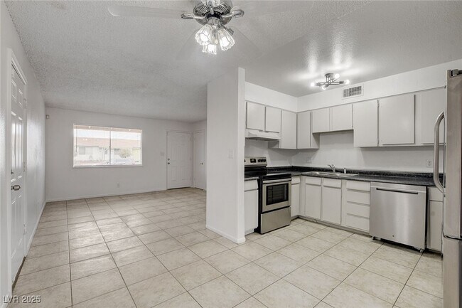 Building Photo - 6453 Bannock Way