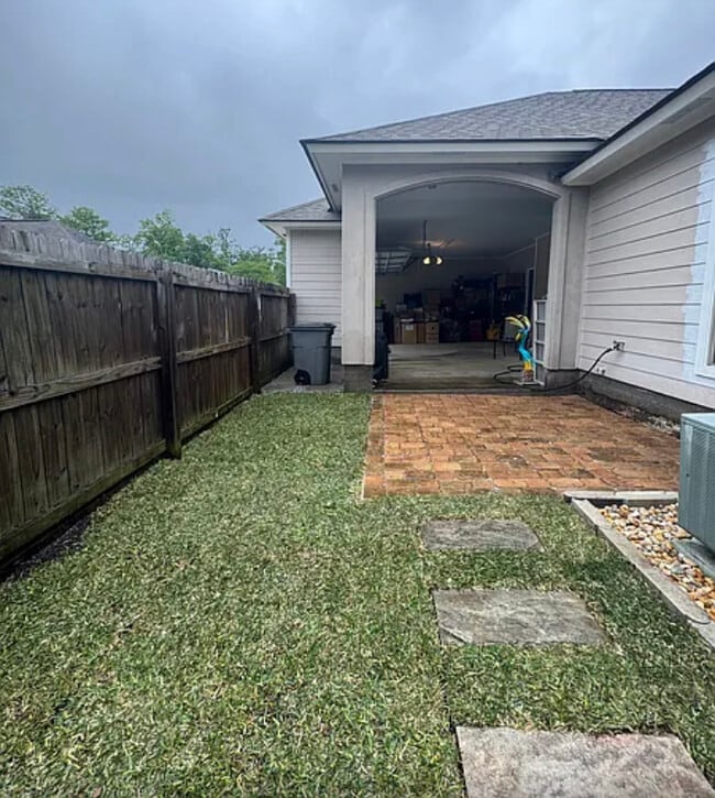 Building Photo - 8658 E Cypress Point Ct