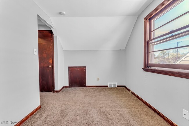 Building Photo - 5607 Allanwood Dr