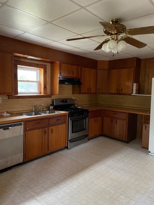 Building Photo - 603 Philadelphia Ave