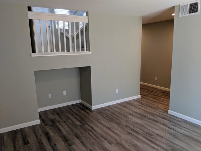 Building Photo - 5443 Andromeda Cir