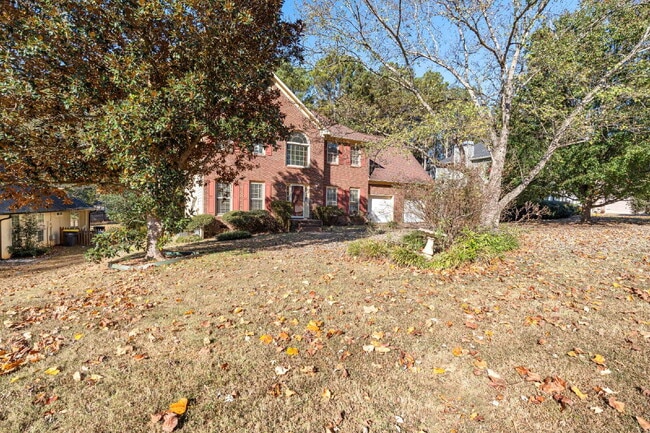 Building Photo - Three Bedroom Rental directly next to Arnall Middle School