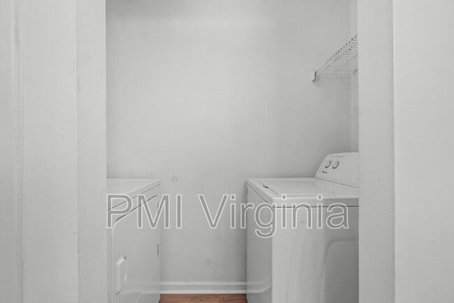 Building Photo - 3772 Pepperwood Ct