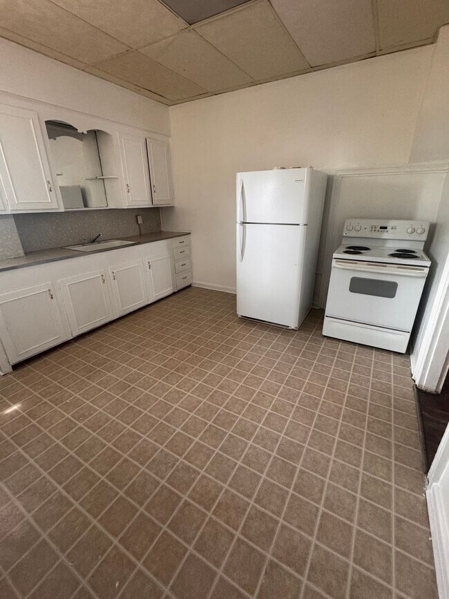 Building Photo - 710 Pennsylvania Ave