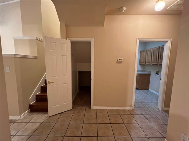 Building Photo - 9929 Dryden Ln