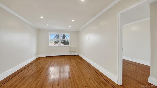 Building Photo - 4392 Carpenter Ave