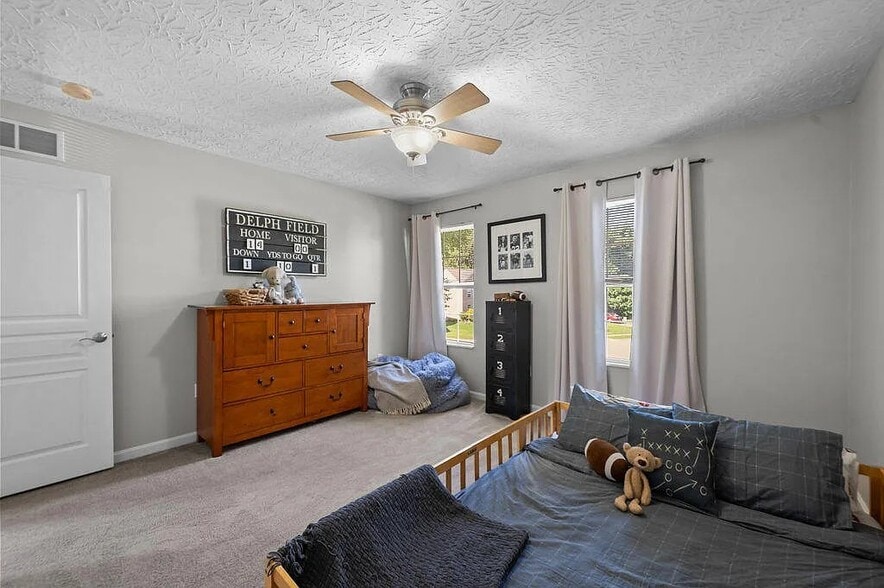 Building Photo - 2700 Dorado Ct
