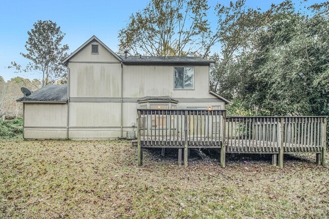 Building Photo - 3 bdrm, 2.5 bath in Stonecrest