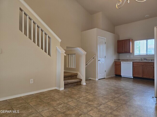 Building Photo - 14173 Smokey Point Dr