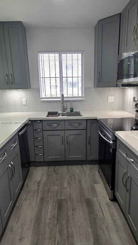 Building Photo - 4952 NW 21st Ave