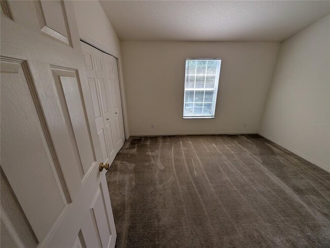Building Photo - 4210 Bismarck Palm Dr