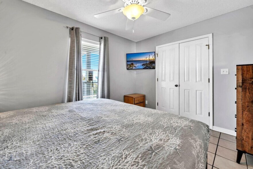 Building Photo - 3191 Scenic Hwy 98