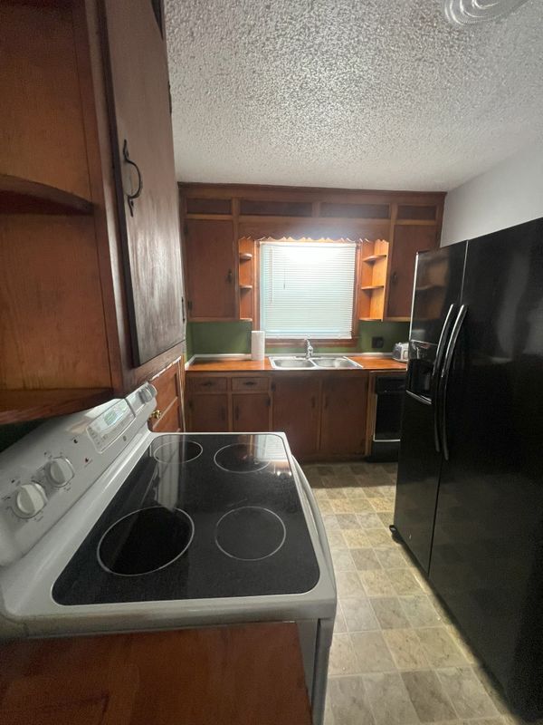 Building Photo - 4493 Ogburn Ave