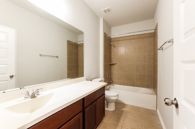 Building Photo - 16130 Barge Way