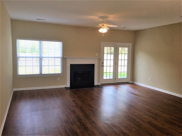 Building Photo - 111 Cassels Ln