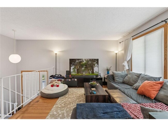 Building Photo - 2265 Oregon Ct