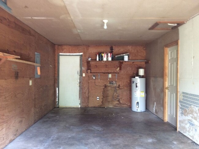 Building Photo - Havelock Home in College Park Subdivision