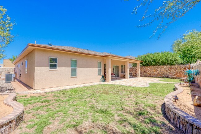 Building Photo - 7352 Cibolo Creek Dr