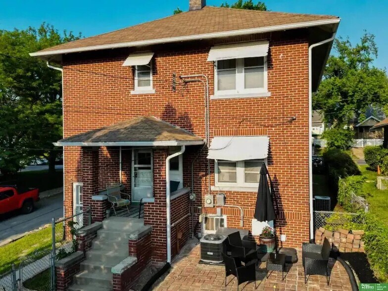 Building Photo - 3104 S 32nd Ave