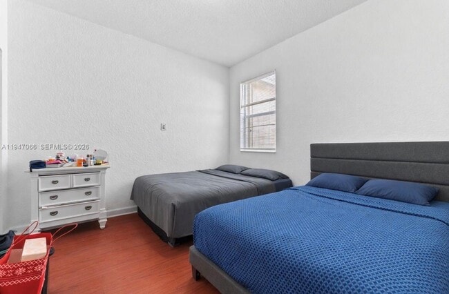 Building Photo - 836 SW 154th Path