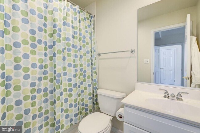 Building Photo - 4005 Mansion Dr NW