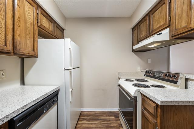 Building Photo - 2408 Miguel Ln