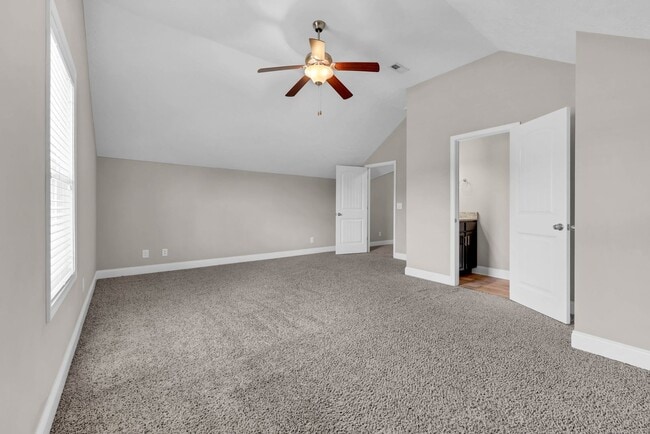 Building Photo - 987 Promenade Dr