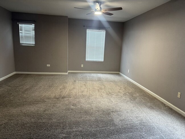 Building Photo - 245 Rambler Rose Ln