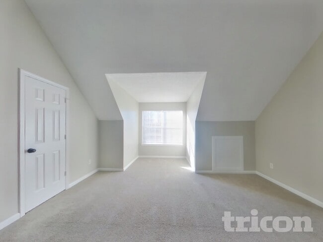 Building Photo - 4250 Donna Way