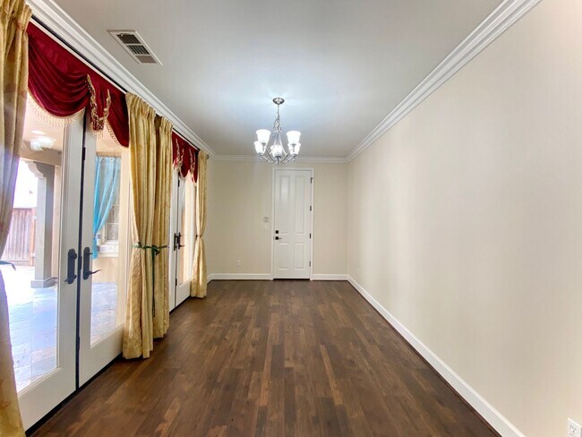 Building Photo - Dazzling 5-bedroom home in Fremont – Ardenwood Neighborhood!