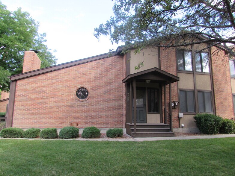 Building Photo - 636 Horizon Dr