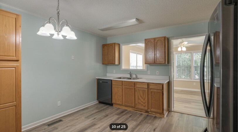 Building Photo - 305 Brittany Park Pl