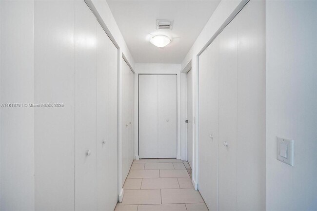 Building Photo - 4250 Biscayne Blvd