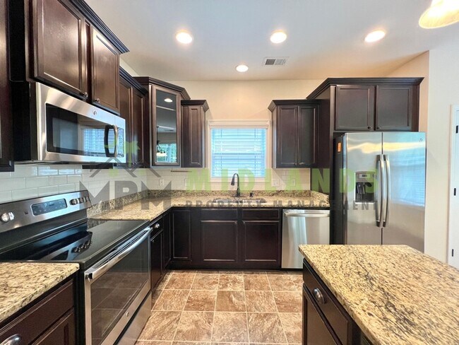 Building Photo - 248 Cherokee Pond Ct