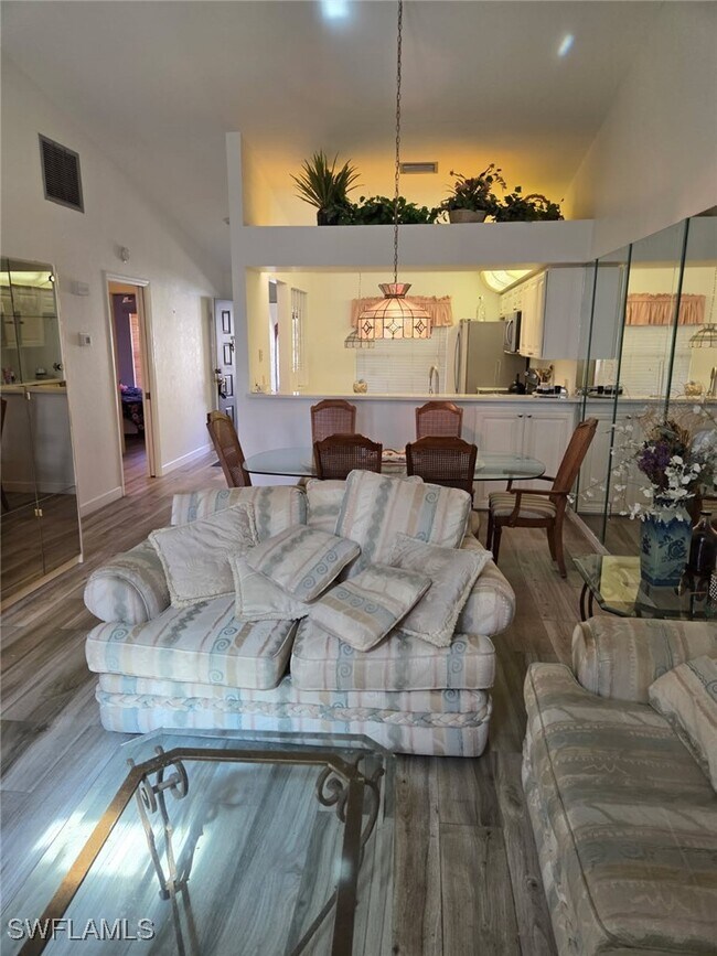 Building Photo - 16580 Ginger Ln