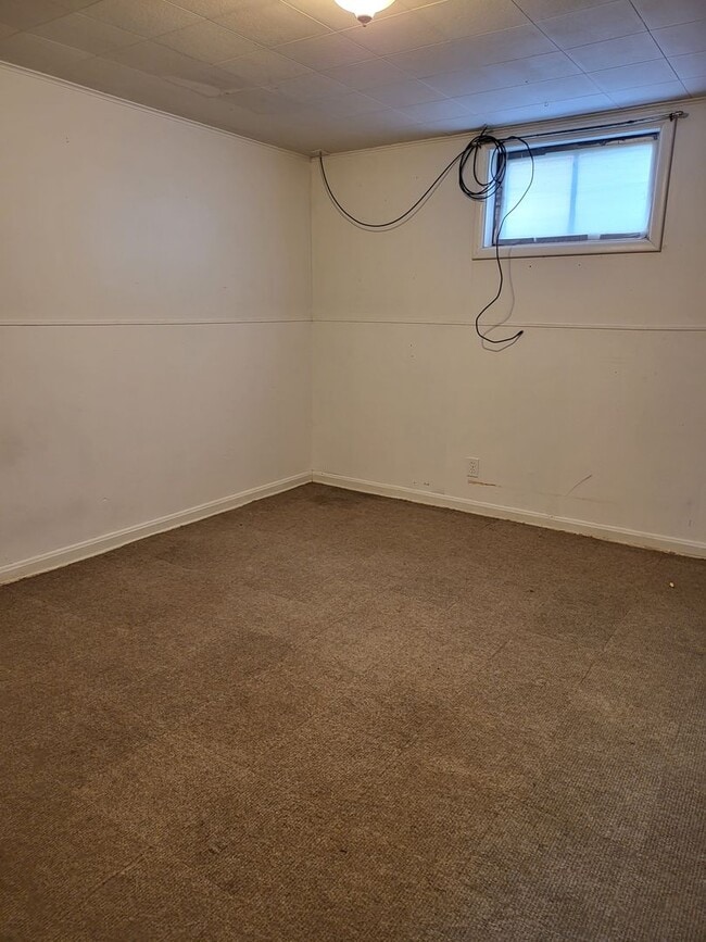 Building Photo - House in Marbleton