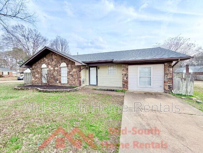 Building Photo - 465 Shelton Rd