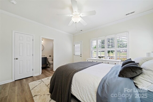 Building Photo - 10606 Trolley Run Dr