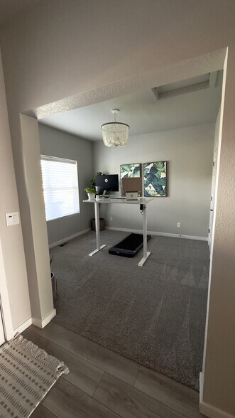 Building Photo - 965 Mouflon Dr