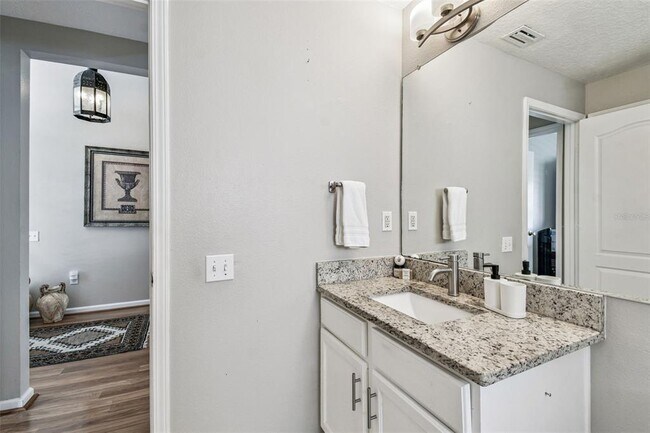 Building Photo - 5354 Lookout Pass