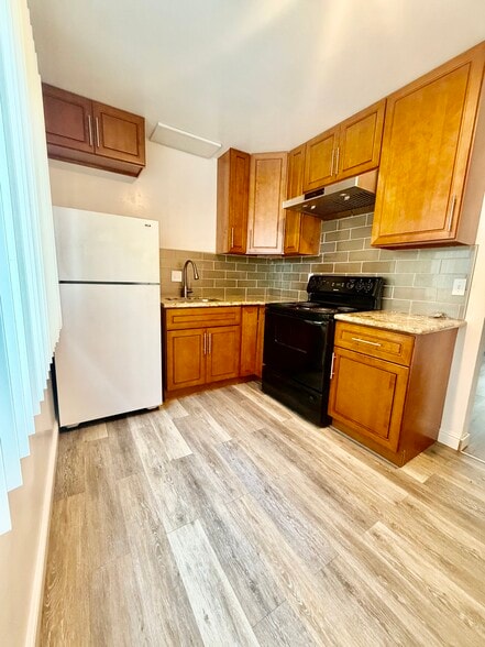 Building Photo - 1822 Francisco St