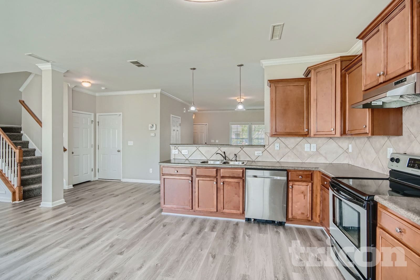 Building Photo - 657 Shellbark Dr