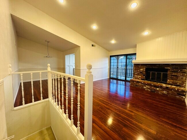 Building Photo - 5829 San Juan Ave