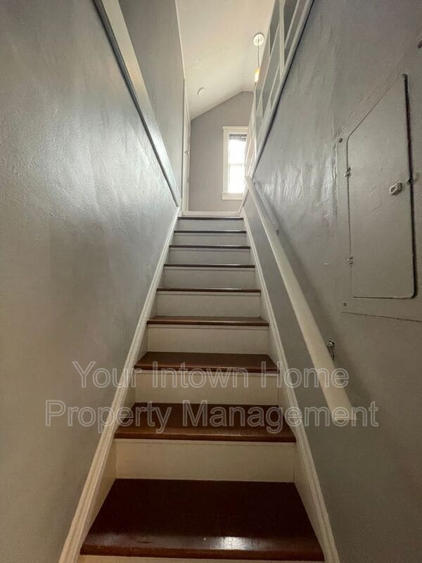 Building Photo - 1053 Faith Ave SE