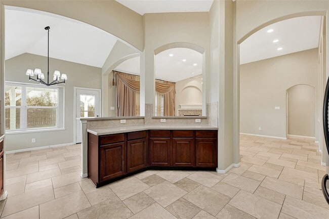 Building Photo - 18819 Forest Deer Rd