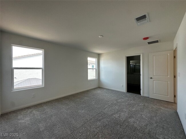 Building Photo - 9649 Hinson St
