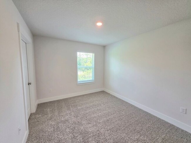 Building Photo - 1632 Amaya Ln