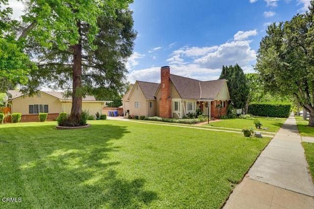 Building Photo - 1608 N Grand Oaks Ave