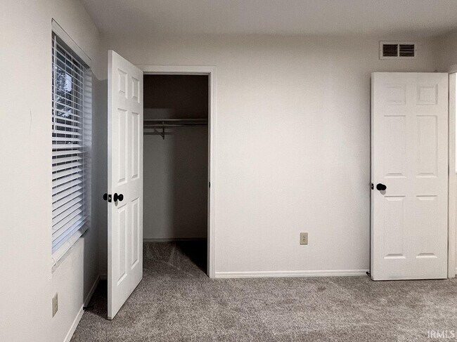 Building Photo - 3433 S Burks Ct