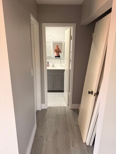 Building Photo - 7179 SW 22nd Pl